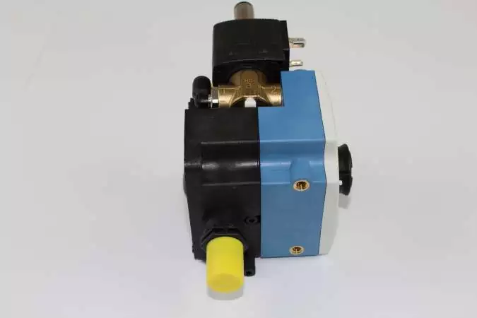 Dosierpumpe ECOLAB 3L/H FKM hydraulisch