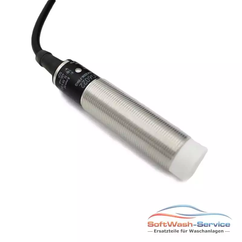Efector IG 5947 3 Draht Ausführung 10 - 36 Volt DC IFM Sensortyp IG - 3008 - APKG Funktion - Öffner Kunststoffgehäuse M18 x 1 mit 2 Muttern Kabellänge 7m 02