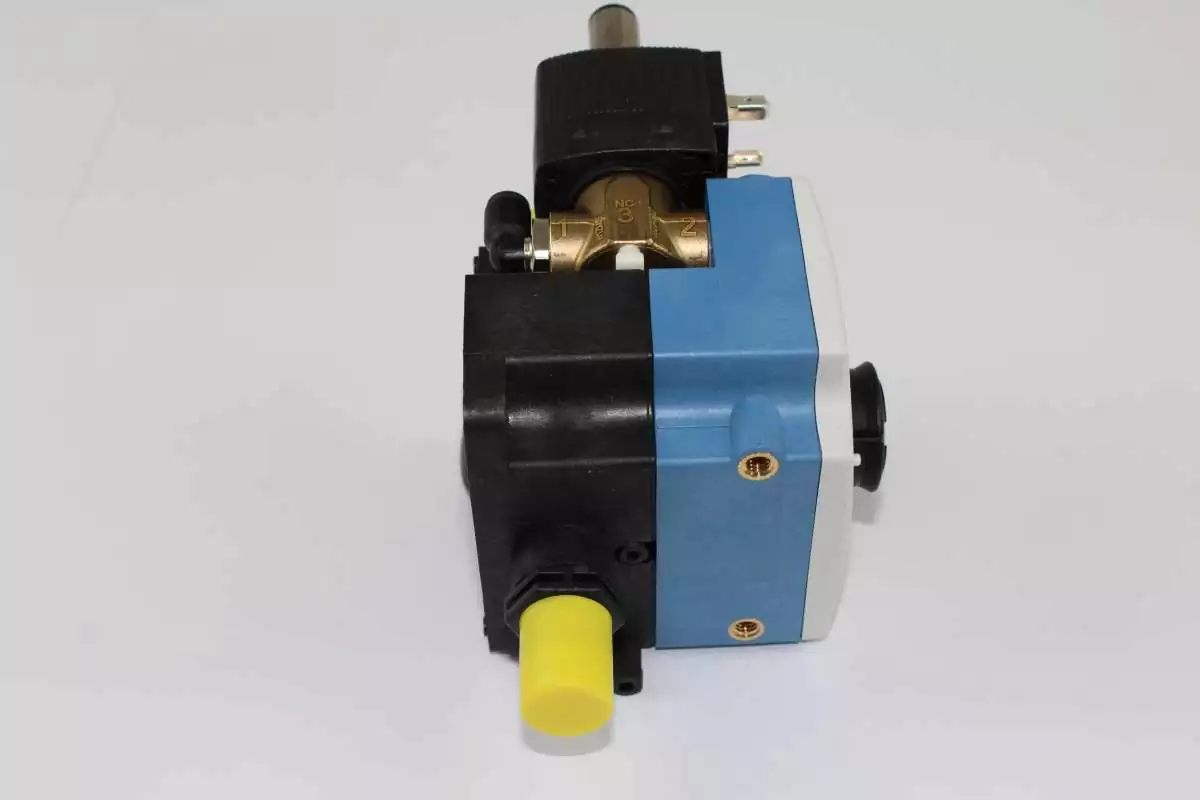 Dosierpumpe ECOLAB 3L/H FKM hydraulisch