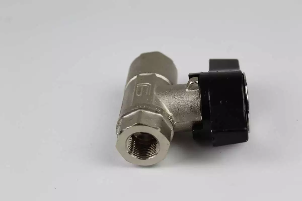 Kugelhahn 3/8" IG